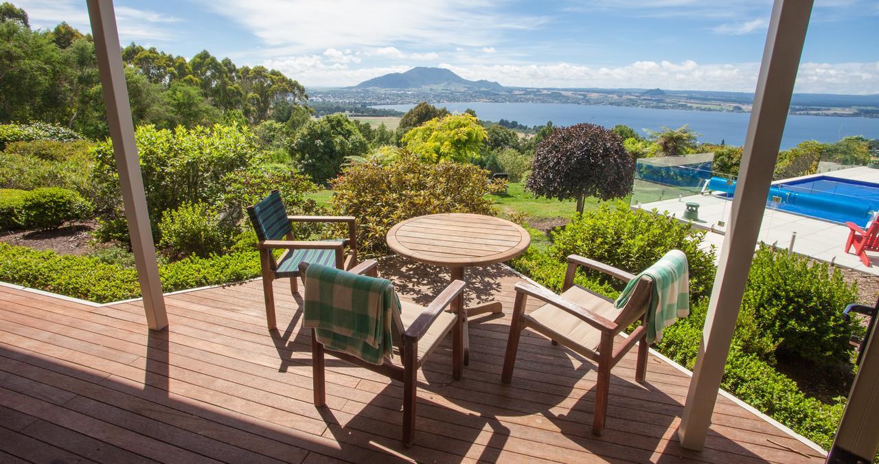 Te Moenga Lodge Таупо Екстериор снимка